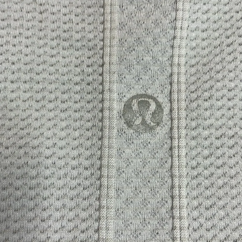 Lululemon Blue v neck Speedy Short Sleeve T-shirt Cropped Size 8